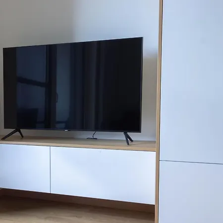 Apartmán As Bella S Loggiou A Bezplatnym Vnutornym Parkovanim Košice