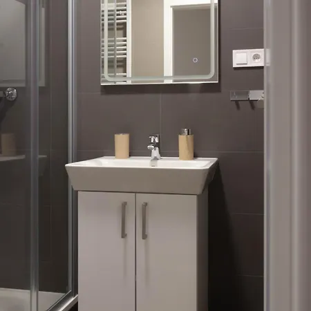 As Bella S Loggiou A Bezplatnym Vnutornym Parkovanim Apartment *