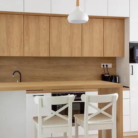 As Bella S Loggiou A Bezplatnym Vnutornym Parkovanim Apartmán Košice