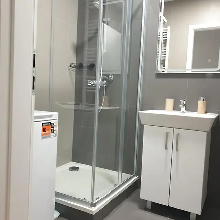 דירה As Bella S Loggiou A Bezplatnym Vnutornym Parkovanim קושיצה