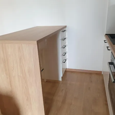 As Bella S Loggiou A Bezplatnym Vnutornym Parkovanim