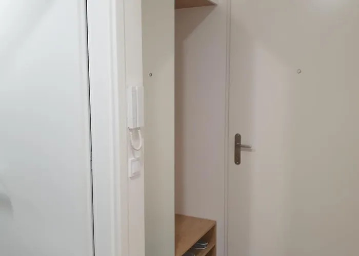 As Bella S Loggiou A Bezplatnym Vnutornym Parkovanim Košice